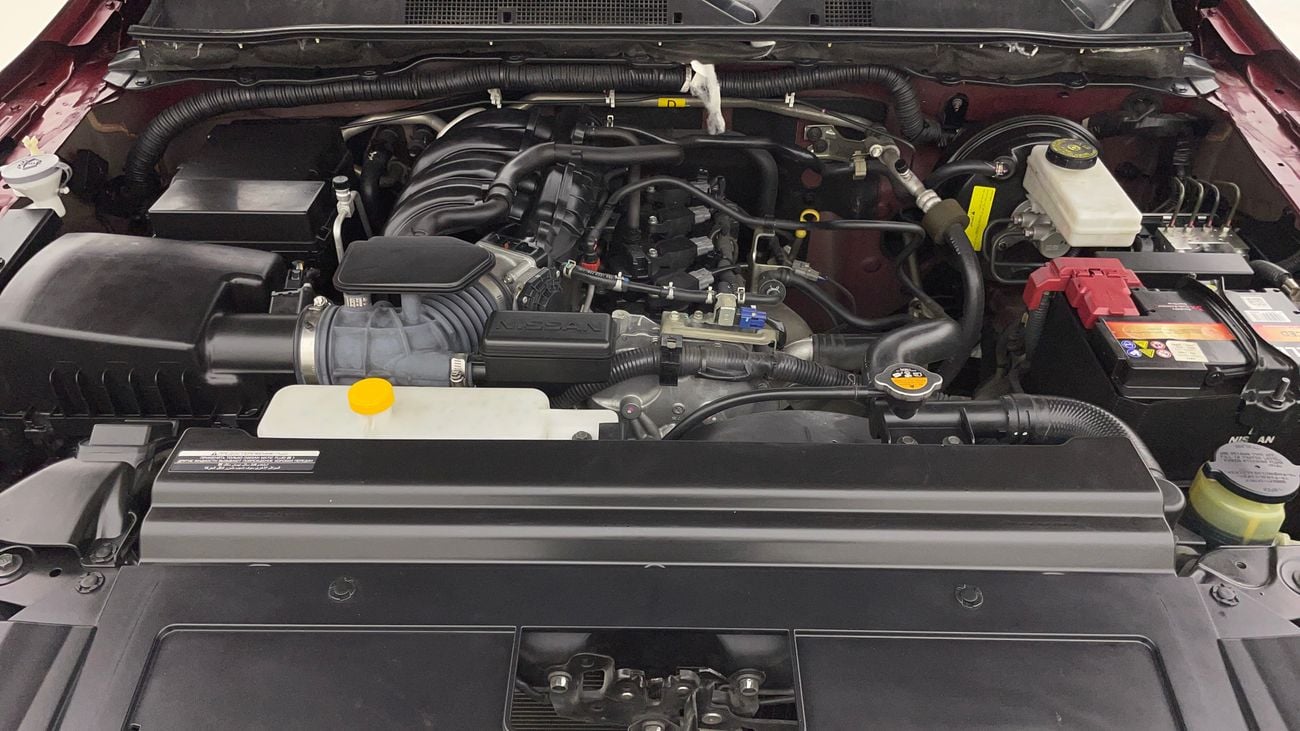 نيسان إكستيرا PLATINUM 2.5 | بدون دفعة مقدمة | اختبار القيادة في المنزل