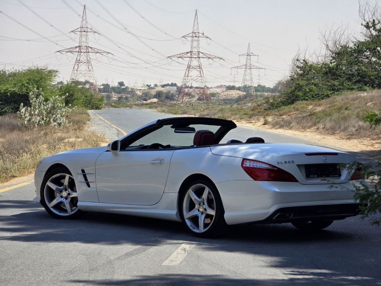 Mercedes-Benz SL 500 Std 4.7L MERCEDES SL-500 2014 GCC ORGINAL PAINT // ACCIDENT FREE // PERFECT CONDITION