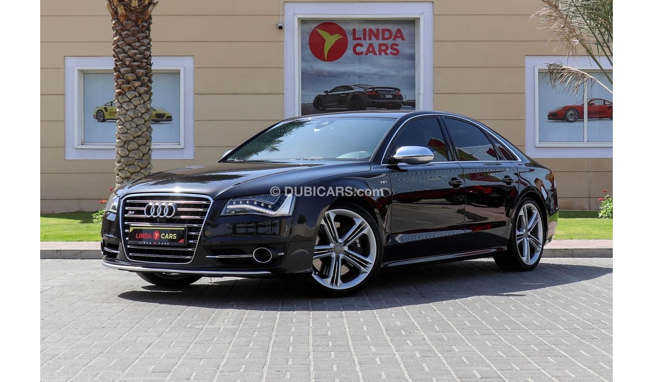 Audi S8 D4