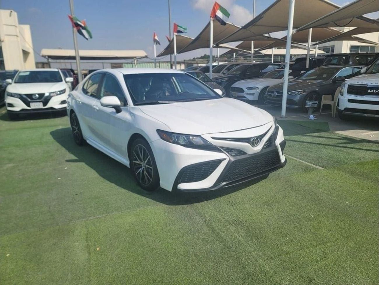تويوتا كامري SE 2.5L (204 HP)