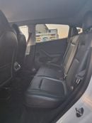 Tesla Model Y LONG RANGE