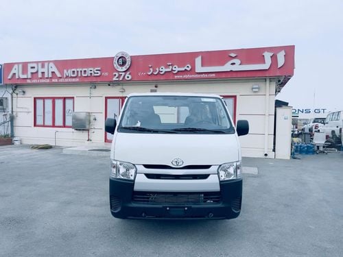 Toyota Hiace toyota hiace cargo 2.5l dsl 2025