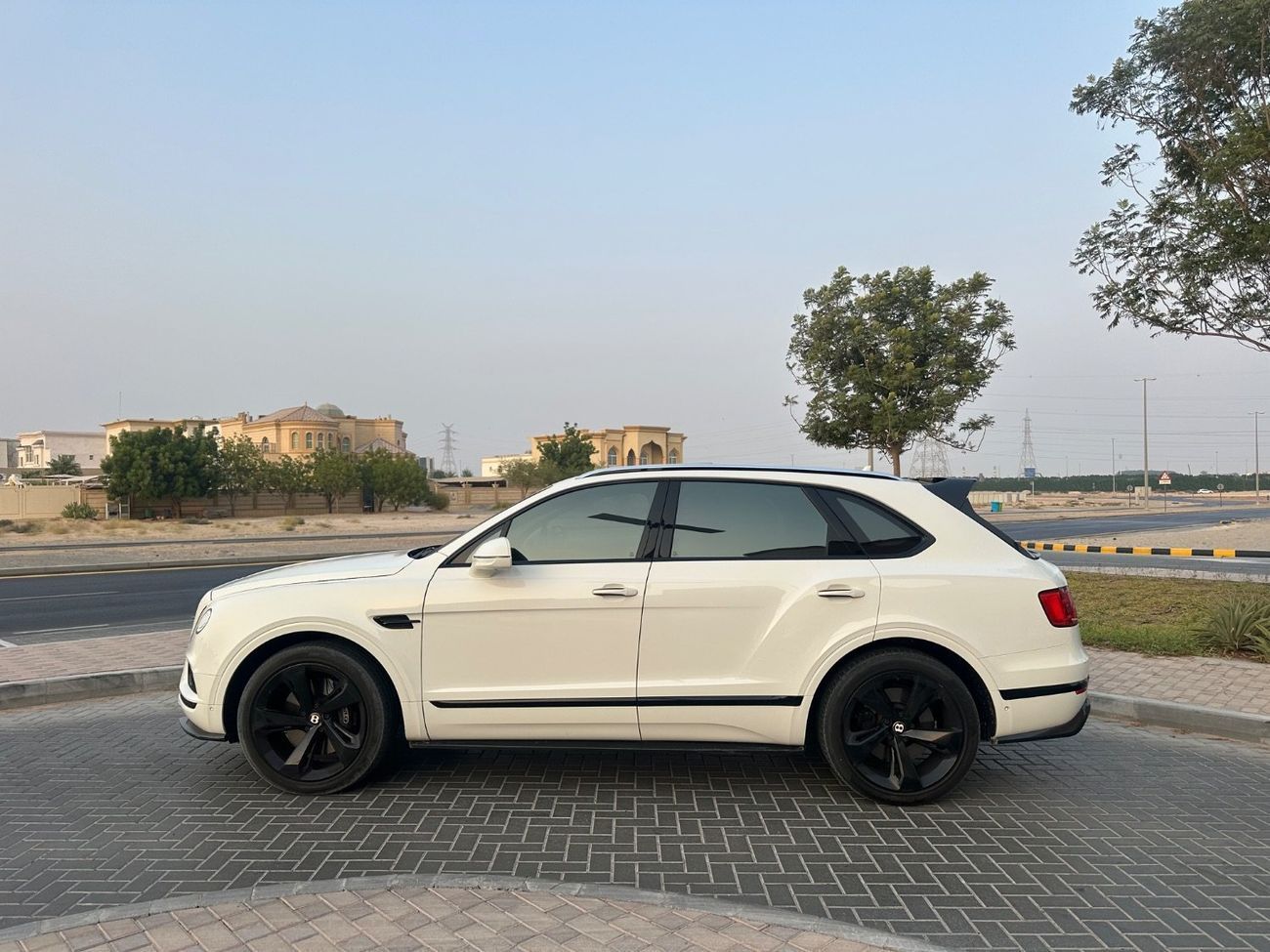 بنتلي بينتايجا Bentayga 4.0T