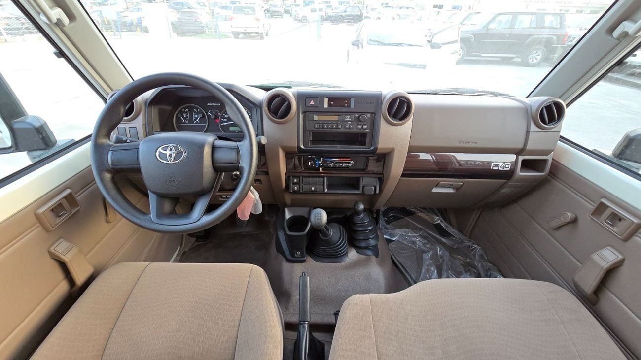 Toyota Land Cruiser 70 Toyota Land Cruiser 70 LC 78 | 2.8L| V4 | T/Diesel | MT | 2025
