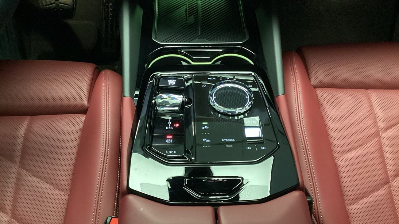 بي أم دبليو 520i M Sport Pro | شامل الضمان | 0 ﺪﻔﻋﺓ ﺃﻮﻟﻯ