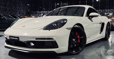 Porsche 718 Cayman GTS 4.0L A/T