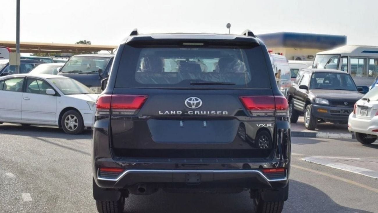 تويوتا لاند كروزر LAND CRUISER VXR 3.3L BLACK