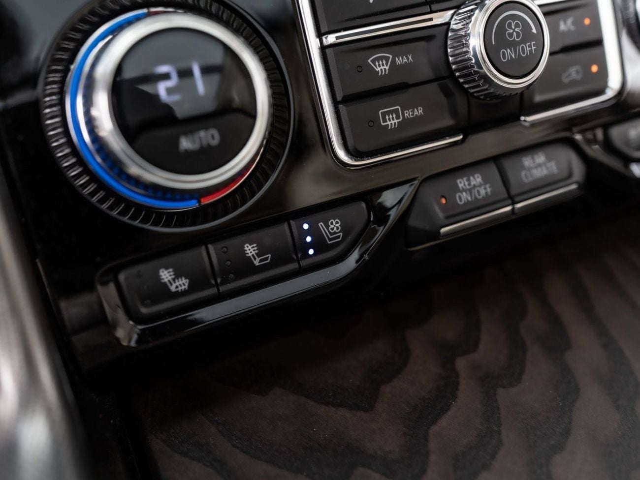 GMC Yukon DENALI