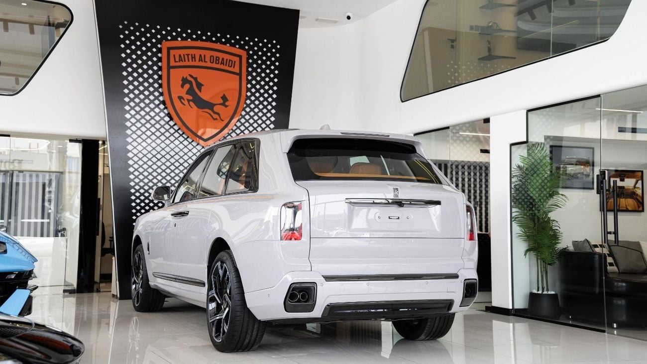 رولز رويس كولينان Rolls Royce Cullinan Black Badge - Duality Seats - VIP Seat - Starlight - 2025