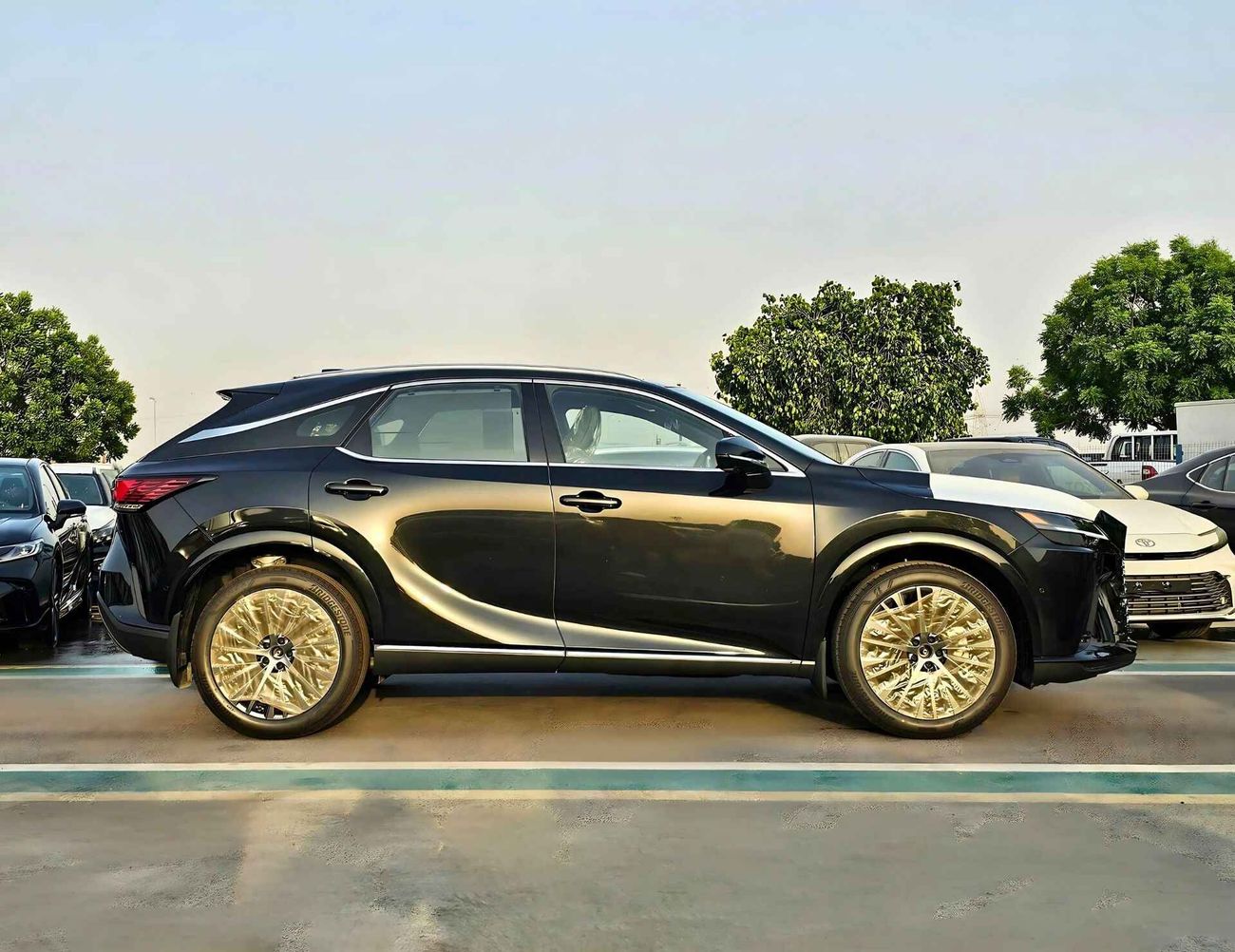 Lexus RX350 ELITE / 2.4L V4 PETROL / HEADUP DISPLAY / 360* / PANORAMIC (CODE # RXEO)