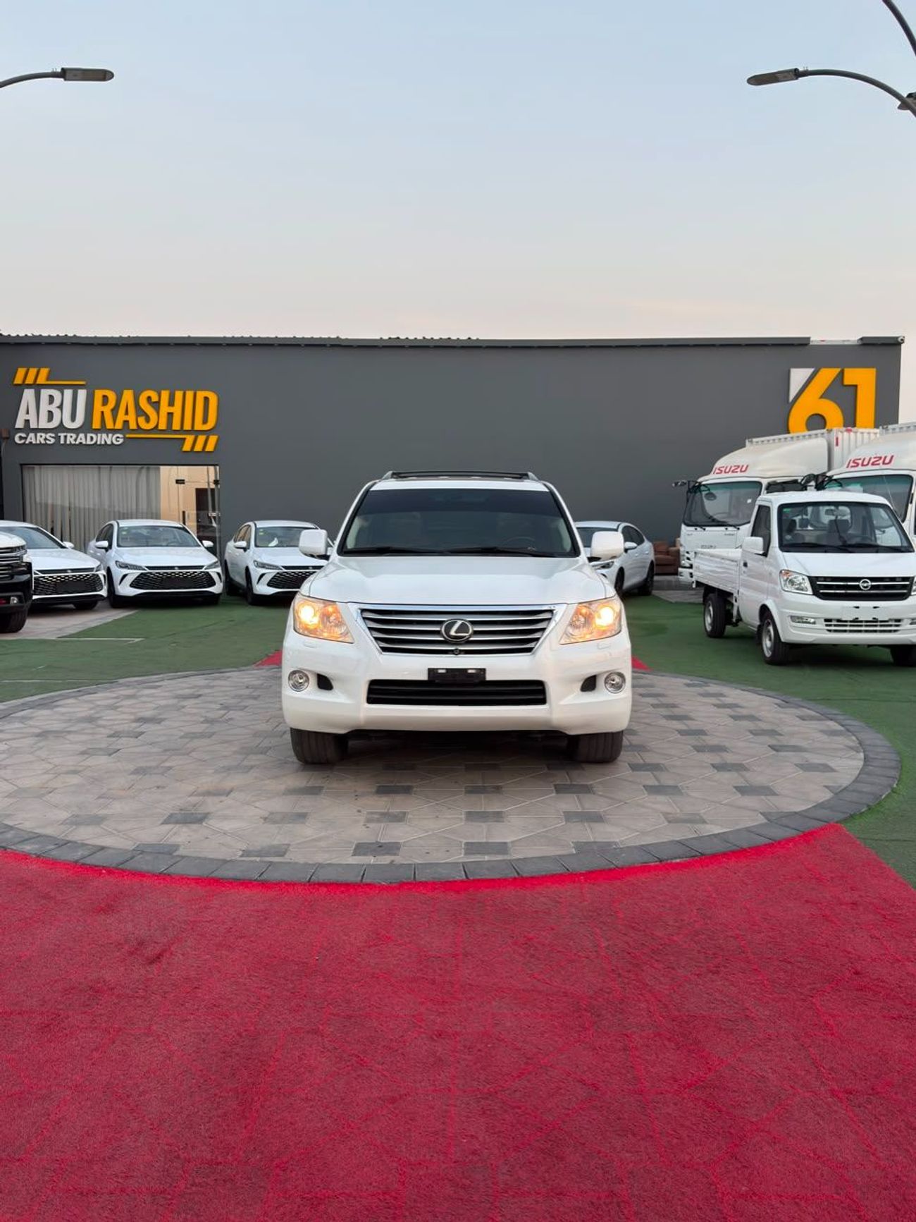 لكزس LX 570 TOP