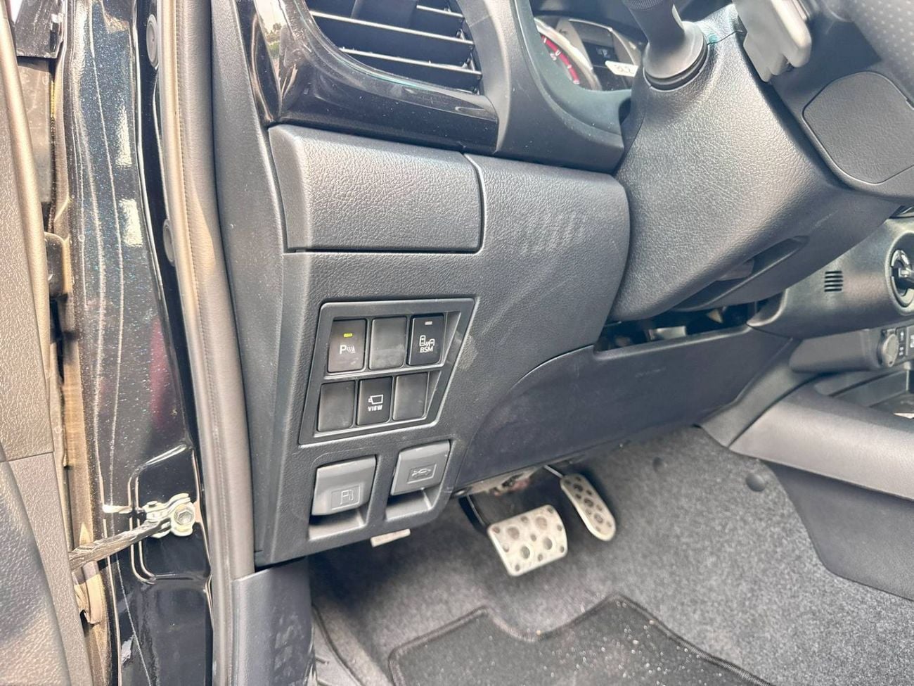 تويوتا هيلوكس 2025 TOYOTA Hilux Dcab 4x4 2.8L GR-S W/RADAR BRAND NEW 0KM