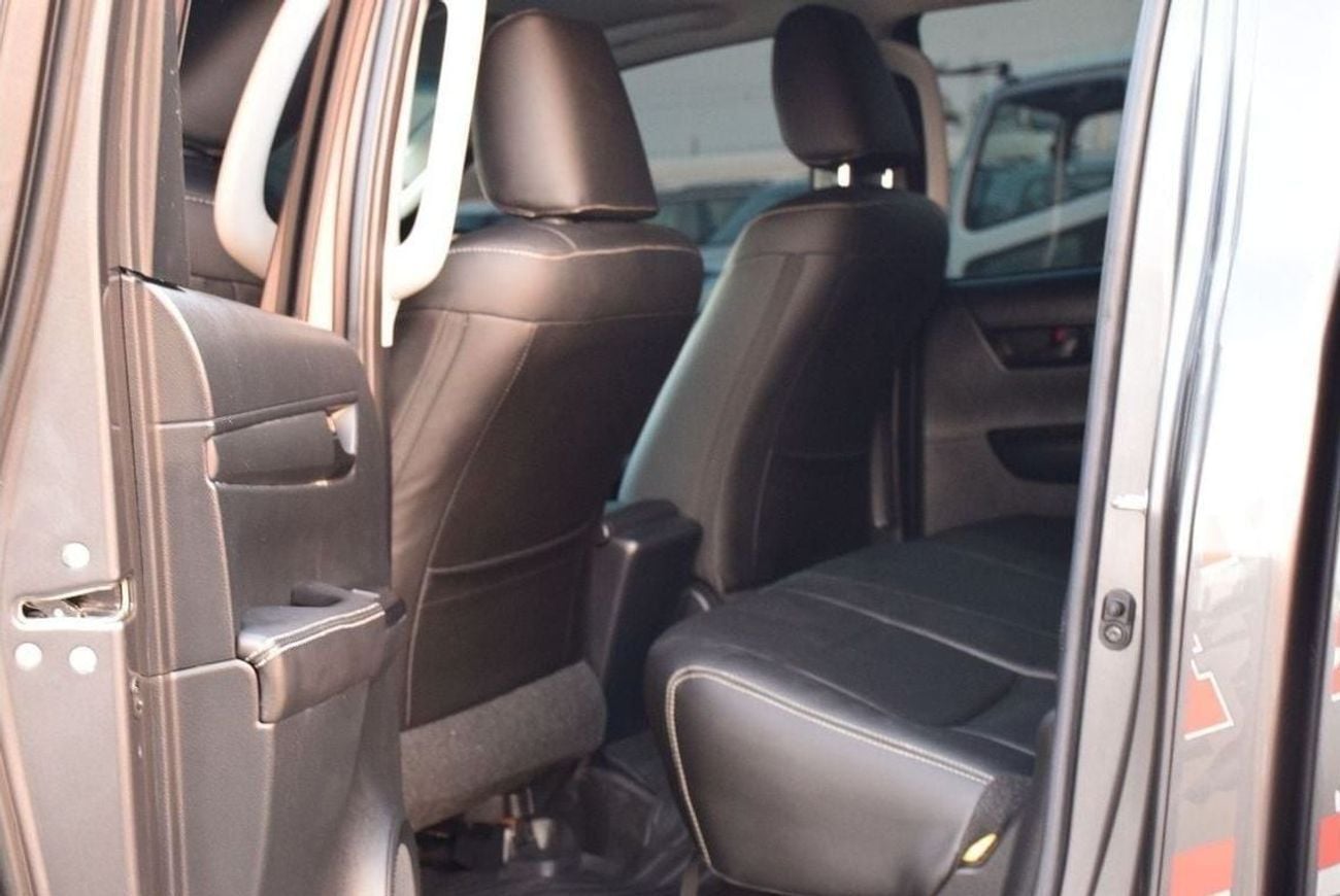 Toyota Hilux ADVENTURE 4x4 Diesel 2.8L AWD A/T (Right hand Drive)