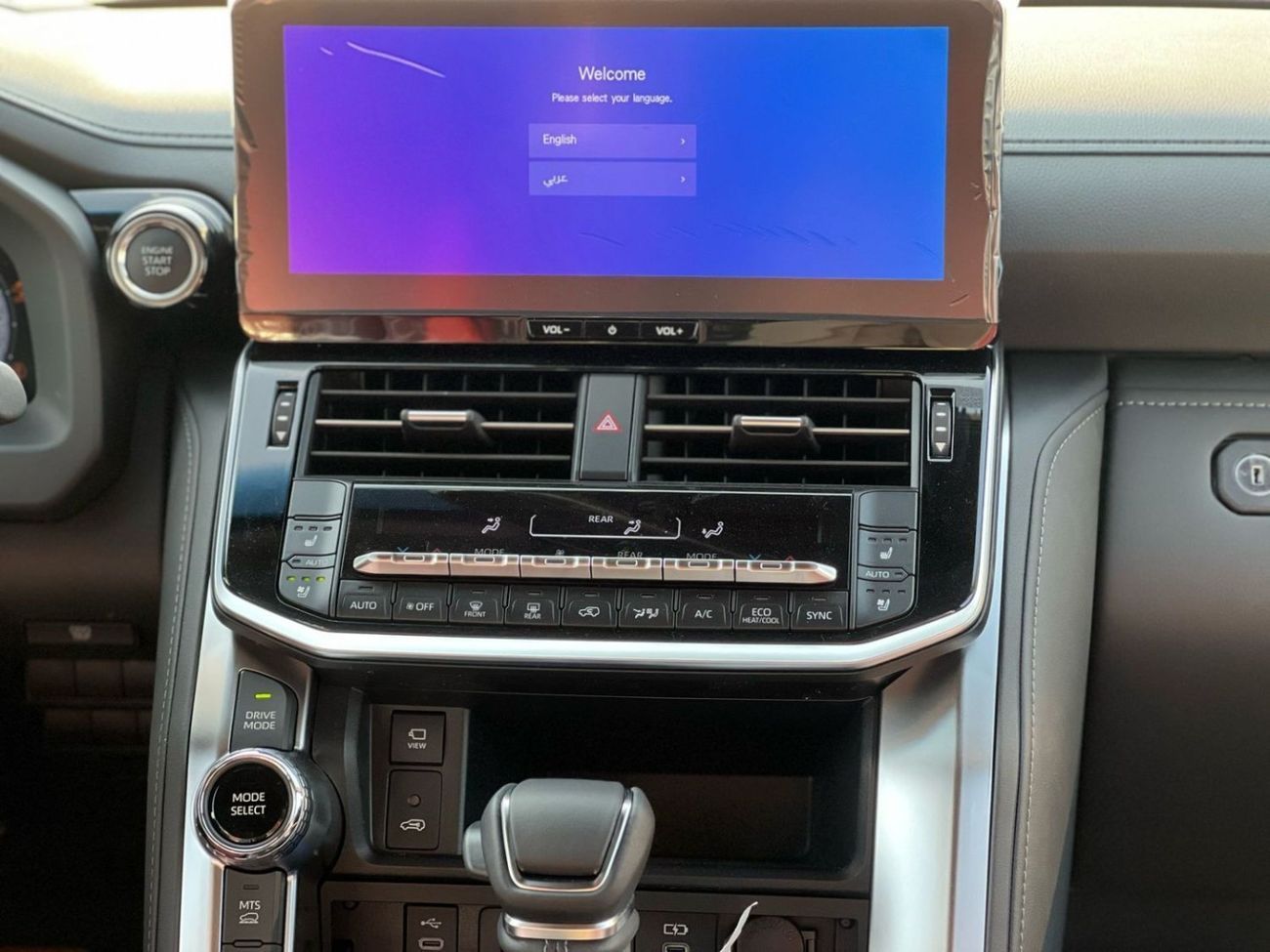 تويوتا لاند كروزر TOYOTA LAND CRUISER VXR 3.5L SUV 4WD 2025