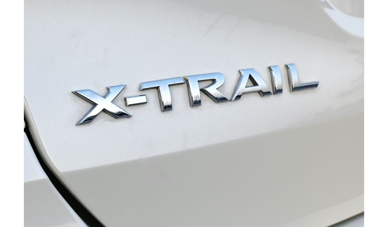 Nissan XTrail Nissan X-Trail 2018 GCC in excellent condition, inside and out