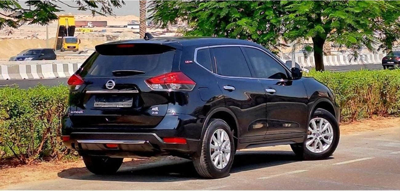 Nissan XTrail S 2.5L (169 HP) FWD (5 Seater) 2021 2.5L GCC (980/-MONTHLY)