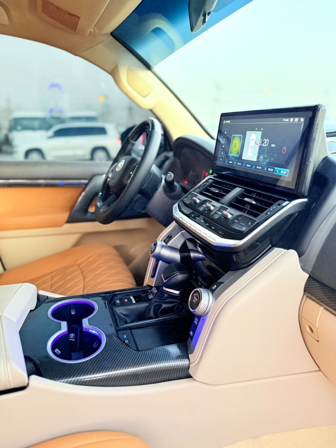 تويوتا لاند كروزر GXR 2019 FACELIFTED 2025 WITH INTERIOR AND EXTERIOR V6 4.0L GCC IN EXCELLENT CONDITION