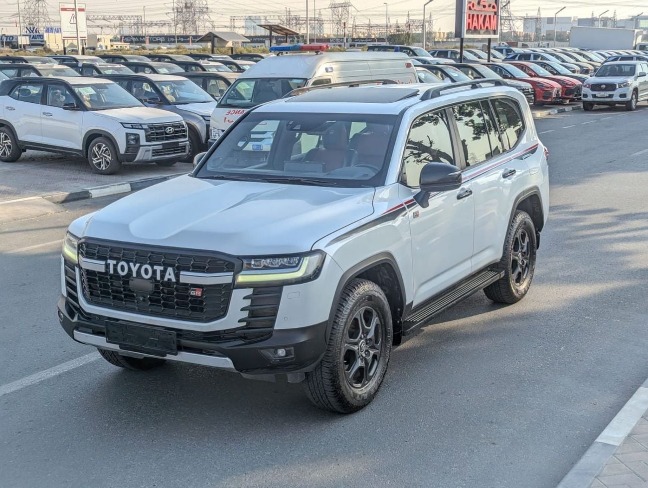 تويوتا لاند كروزر GR SPORT LHD Twin Turbo 3.3L V6 Diesel Engine Automatic Gear 4WD 7 Seats 5 door
