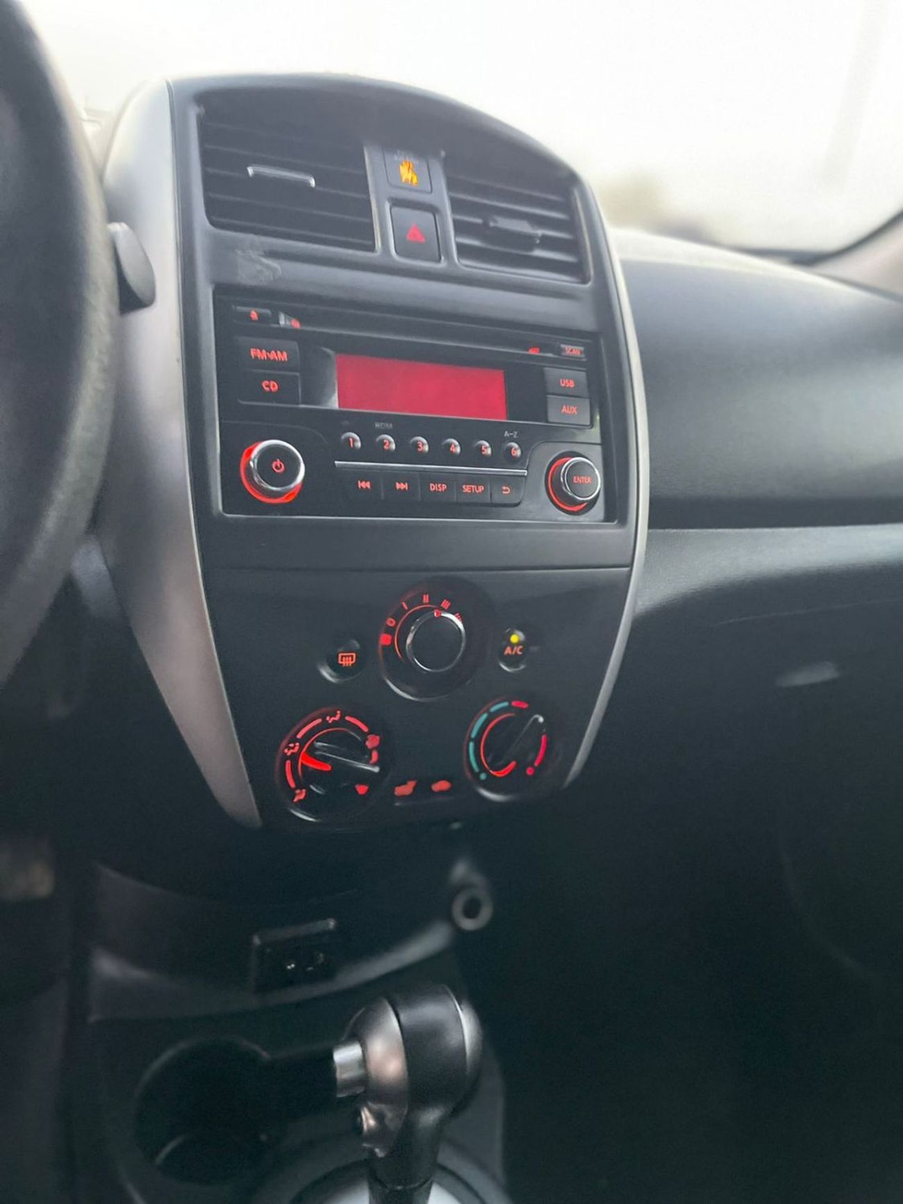 Nissan Versa 2017 Nissan Versa (Sunny) SV 1.5L V4 MidOption  Economical