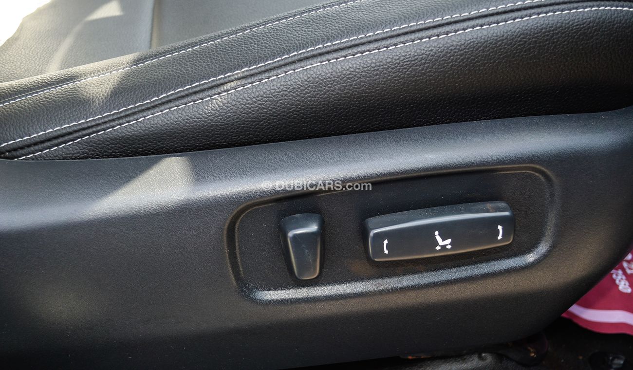 Toyota Hilux 2.8 D-4D  SR5 G Dièsel Right Hand A/T