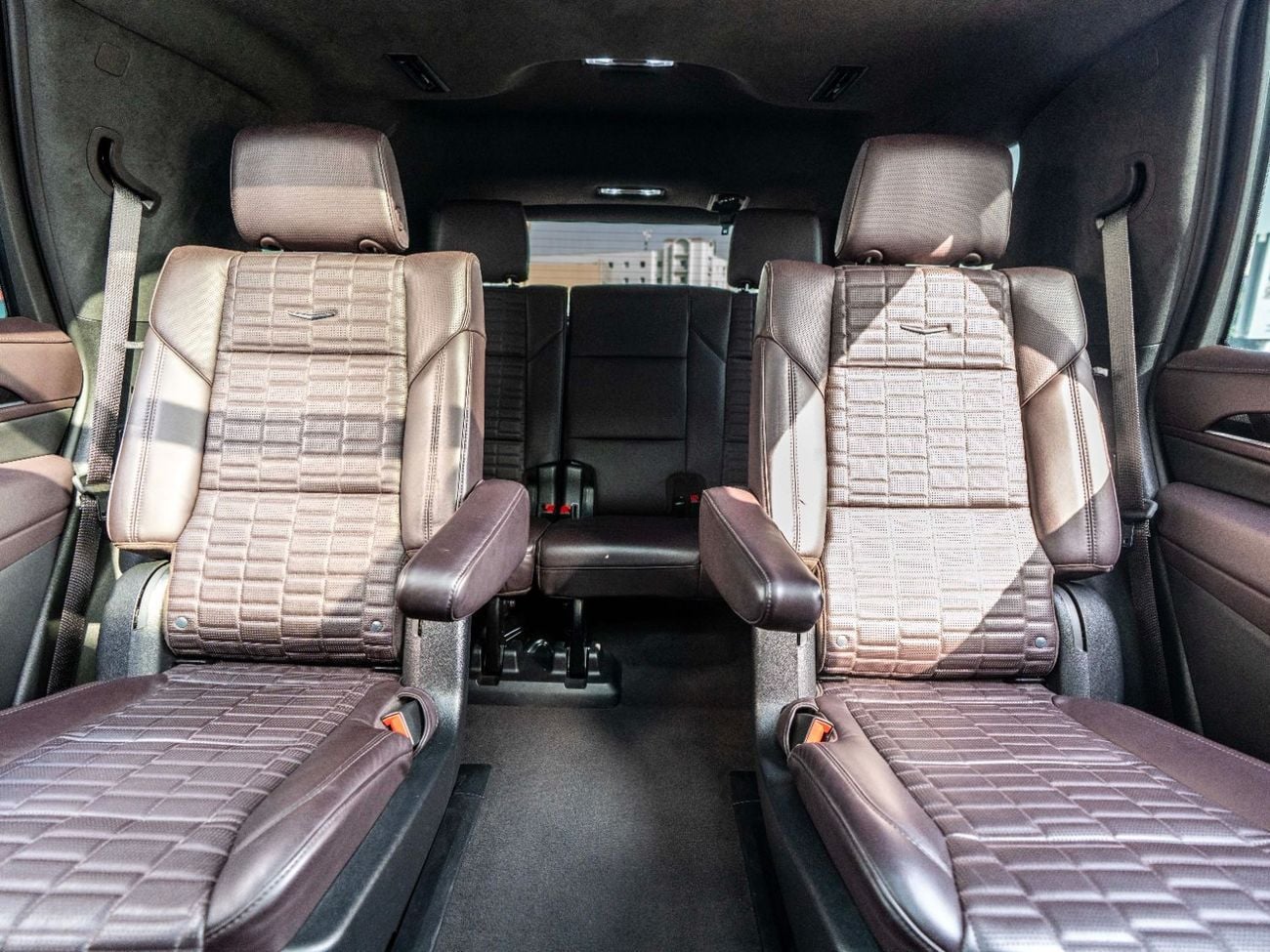 كاديلاك إسكالاد Sport Platinum 6.2L 4WD