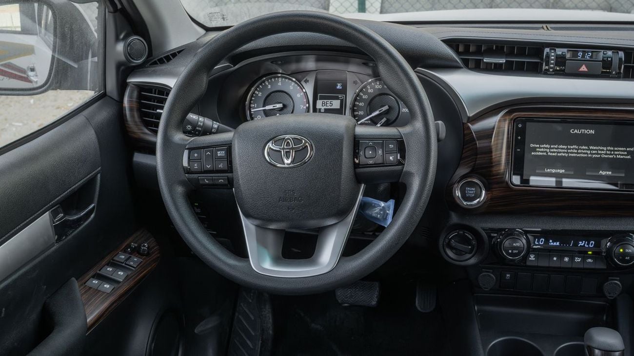 تويوتا هيلوكس TOYOTA HILUX 2.7 AT HIGH -2026YM