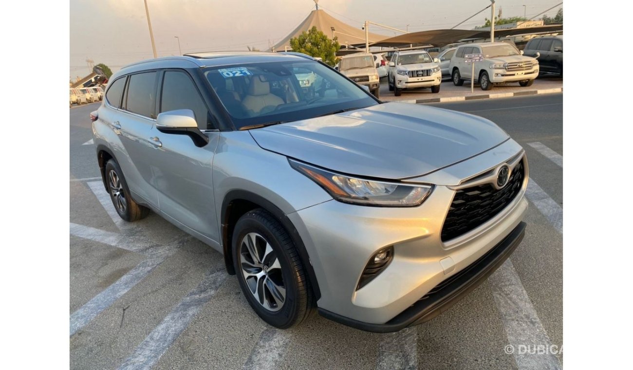 Toyota Highlander 2020 TOYOTA HIGHLANDER XLE AWD / FULL OPTION