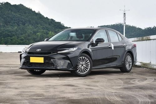 Toyota Camry 2.0 G Premium Petrol Specs Export Price Can Be Register Locally