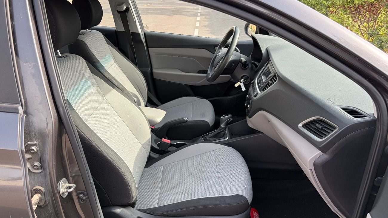 Hyundai Accent GL 1.6L (138 HP) Sedan FREE REGISTRATION | NO CONVENIENCE FEES | UNDER WARRANTY | 0% DOWN PAYMENT |