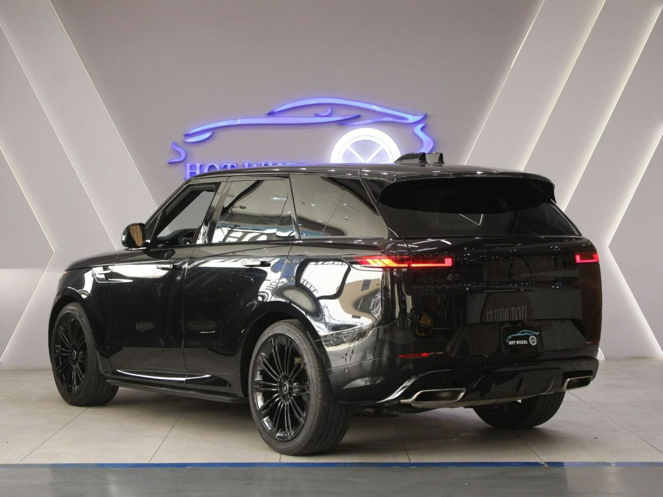 لاند روفر رينج روفر سبورت | SE Dynamic - Low mileage