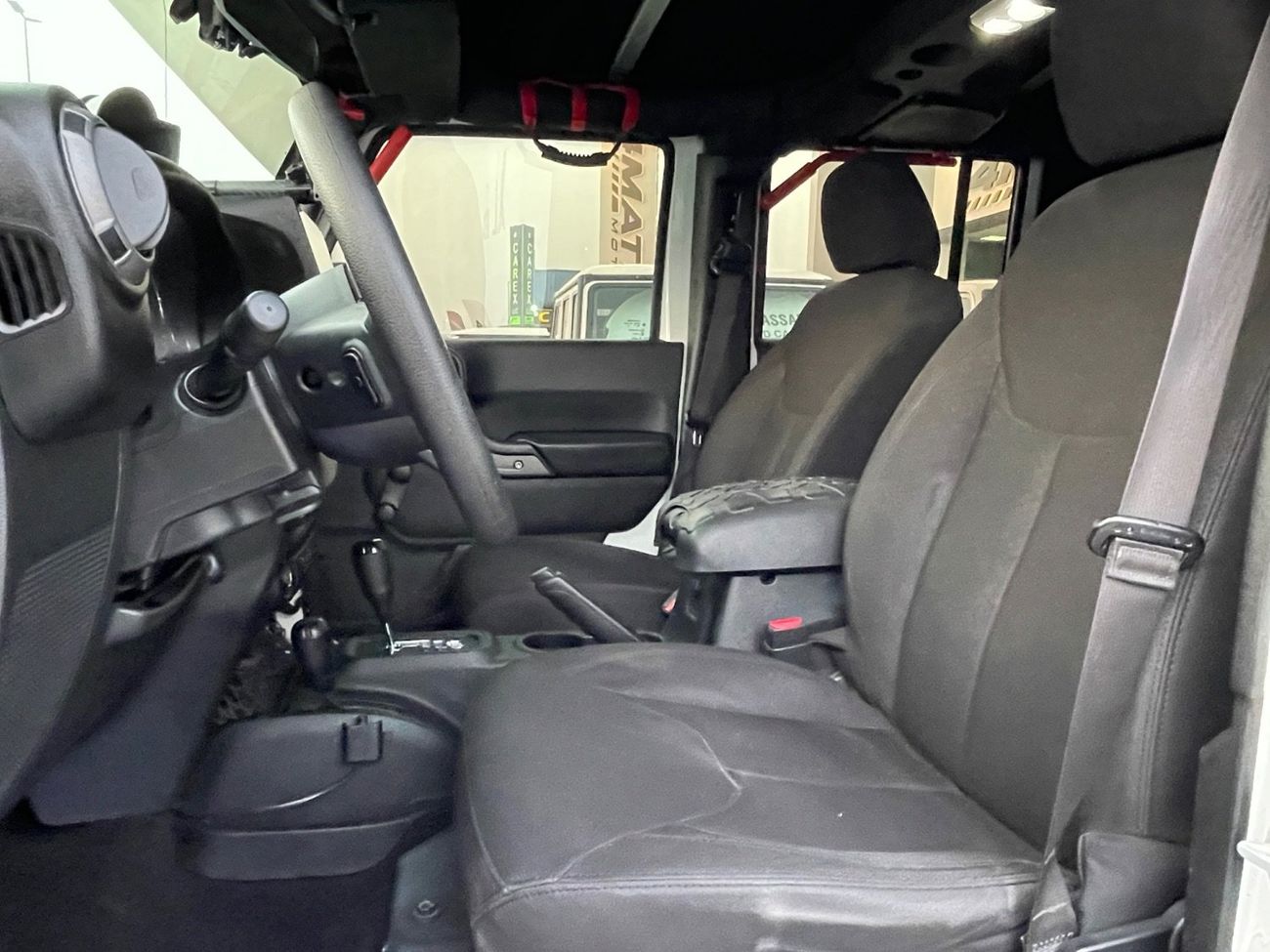 Jeep Wrangler Sport 3.6L A/T