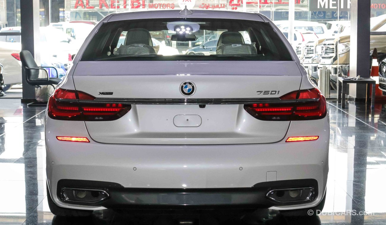 BMW 750Li i 2016  MPower xdrive 0 km V8 4.4L 445HP HUD AWD 3 Yrs or 100k km Warranty at AGMC