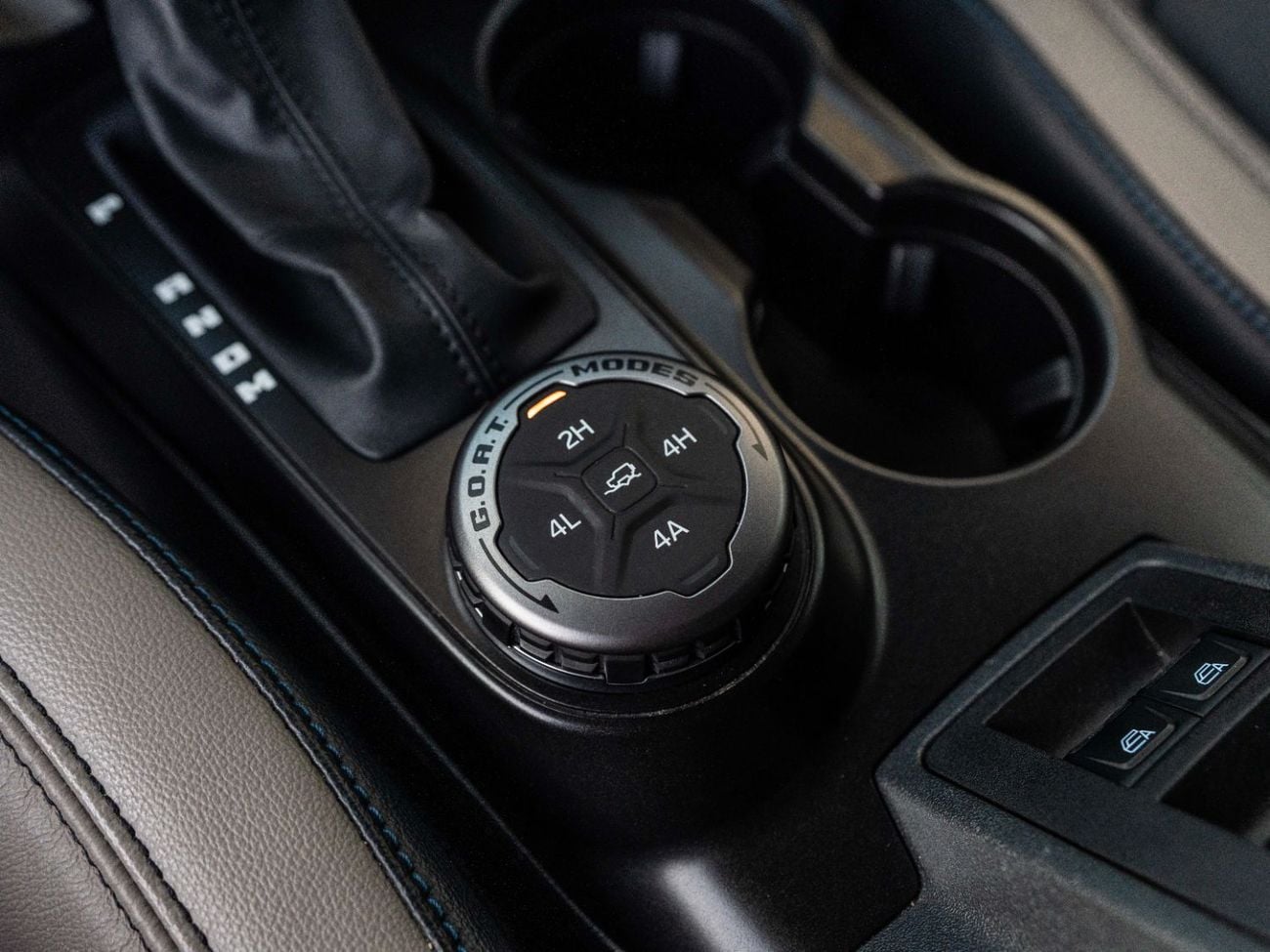 فورد برونكو Wildtrak 2.7L (5 Seater)