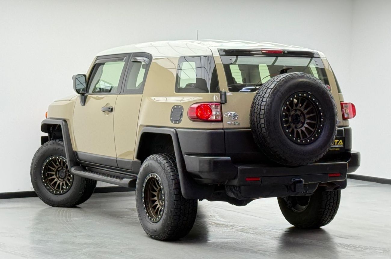 Toyota FJ Cruiser GXR 4.0L A/T 2022, 5 Years Toyota Warranty, Full Toyota Service History, Low KM