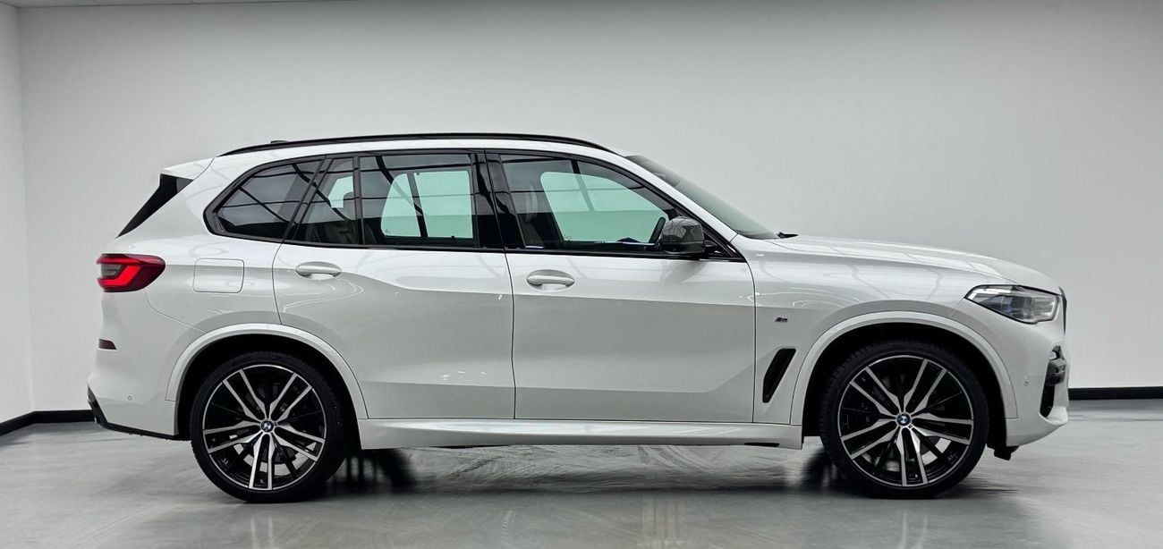 BMW X5 50i M Sport 4.4L 2019 BMW X5 xDrive50i M-Sport, Warranty, Full BMW Service History, Full Options, GC