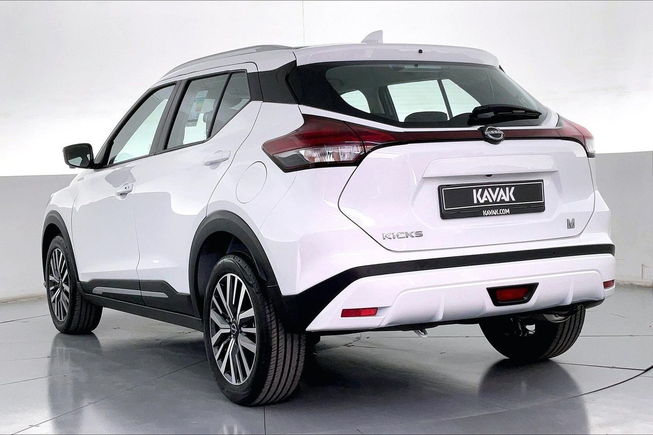 Nissan Sunny SL + NAVI & AVM| 1 year free warranty | Exclusive Eid offer