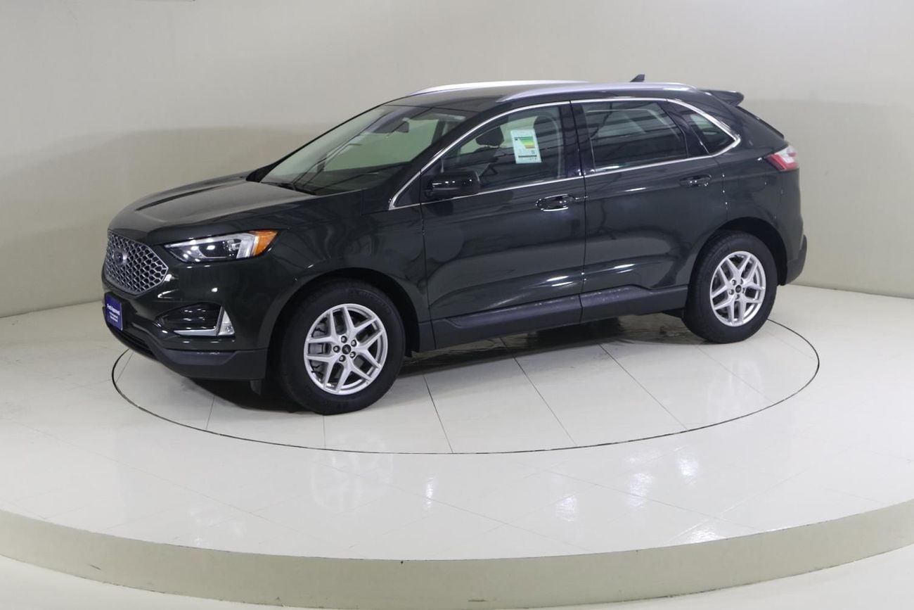 Ford Edge SEL123C / FREE INSURANCE + REGISTRATION / AL TAYER MOTORS AL QOUZ SHOWROOM