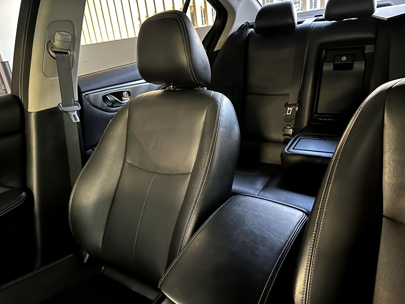 Infiniti Q50 Premium 2.0L