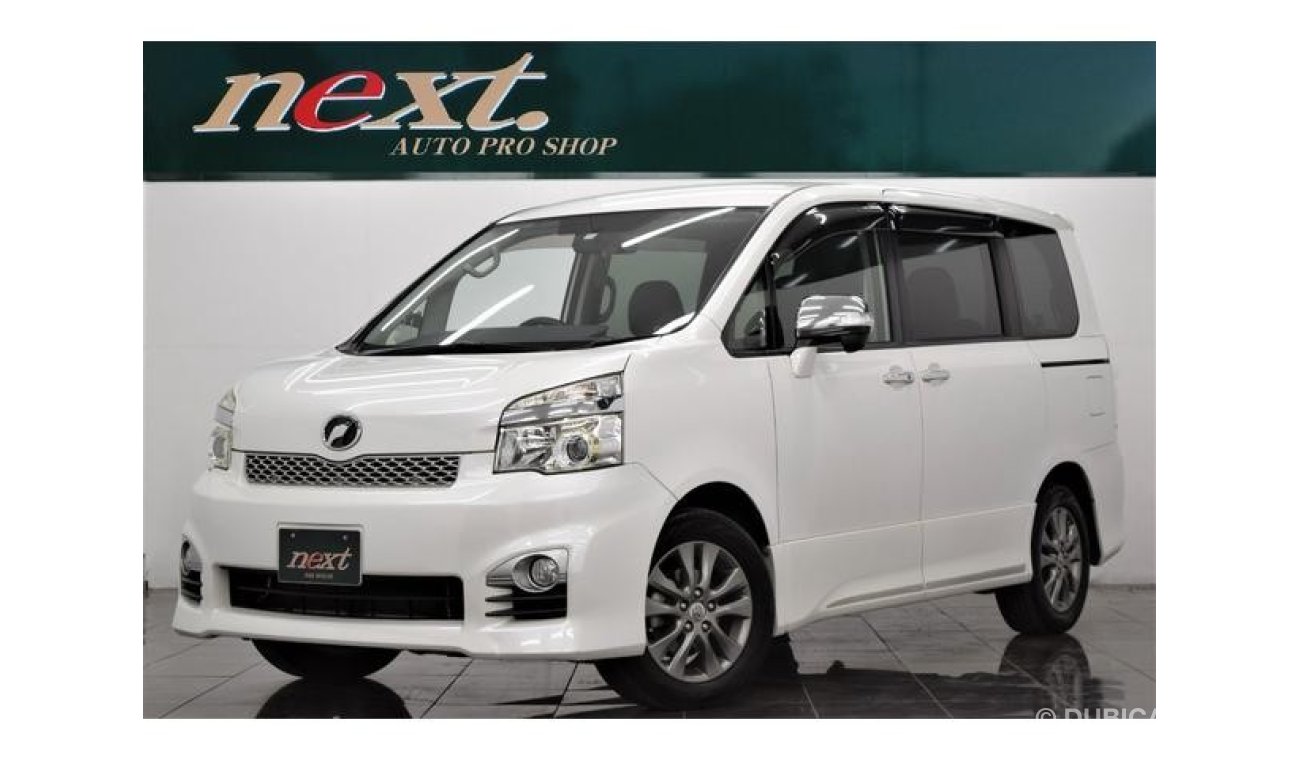 Toyota Voxy ZRR70W