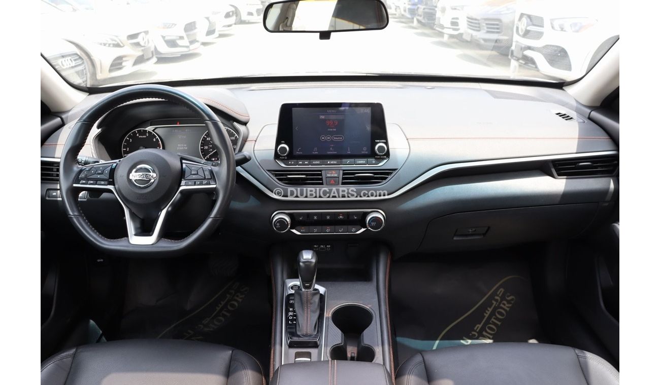 Nissan Altima SV Nissan Altima SR / 2020 / USA / Full Option