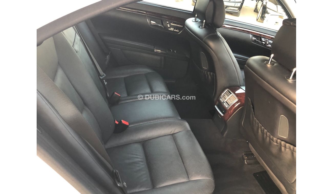 Mercedes-Benz S 400 Mercedes benz S400 HYBRID MODEL 2010 Japan car prefect condition full option low mileage