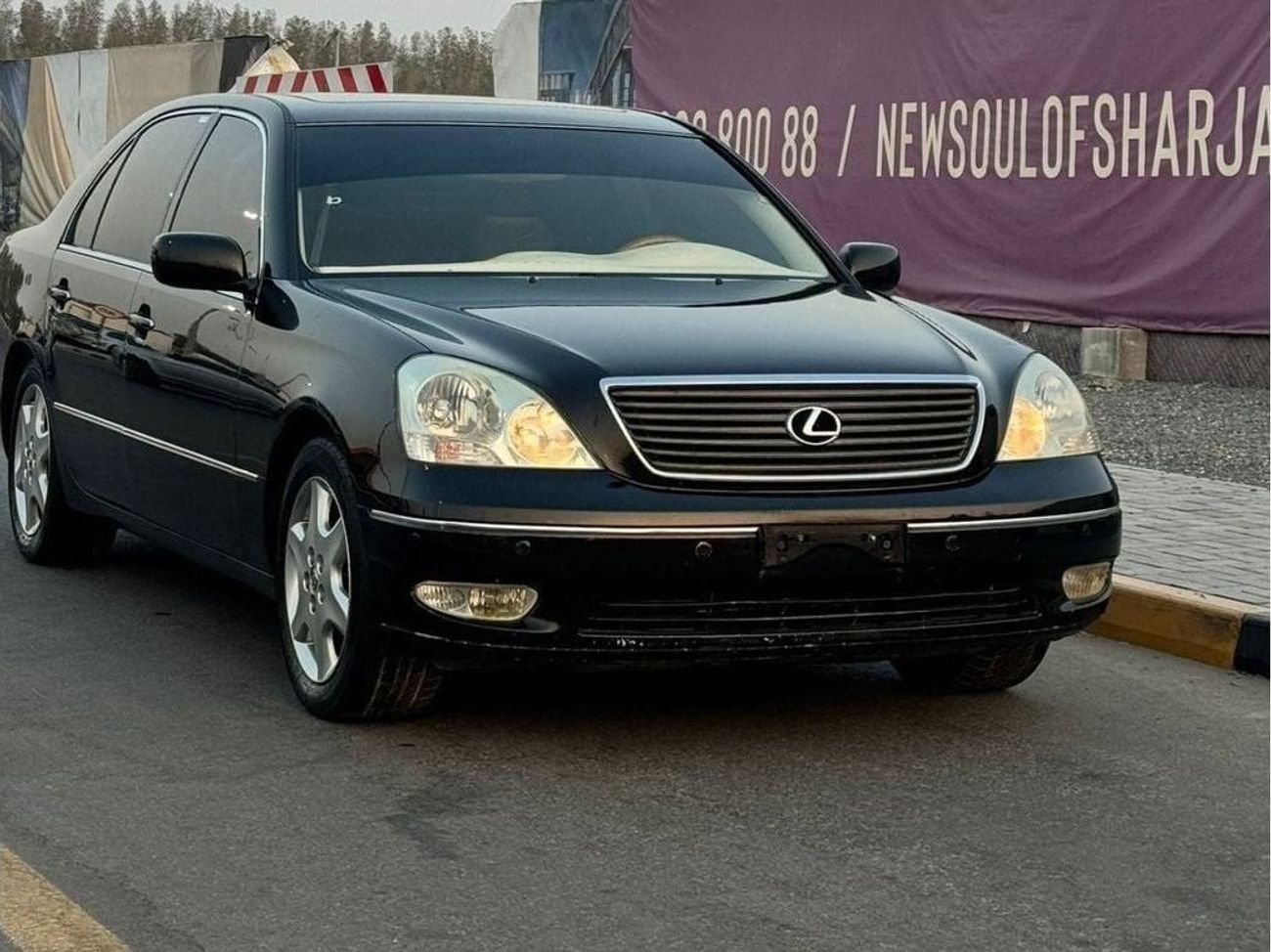 Lexus LS 430 very good condition inside and outside