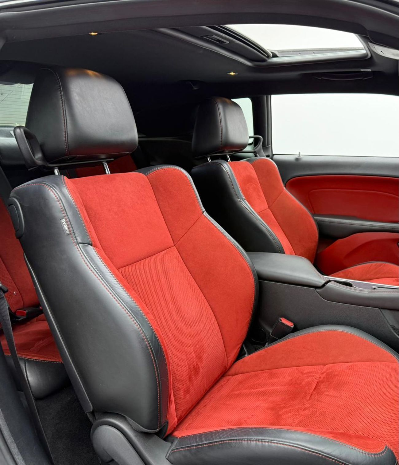 Dodge Challenger 2018 Dodge Challenger R/T Shaker, Warranty, Full Service History, Excellent Condition, GCC