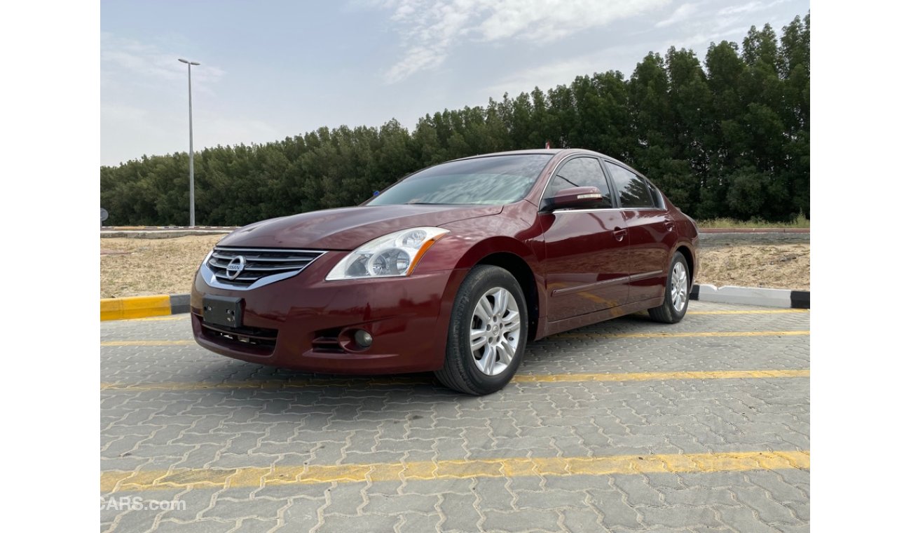 Nissan Altima 2012 sunroof Ref#169