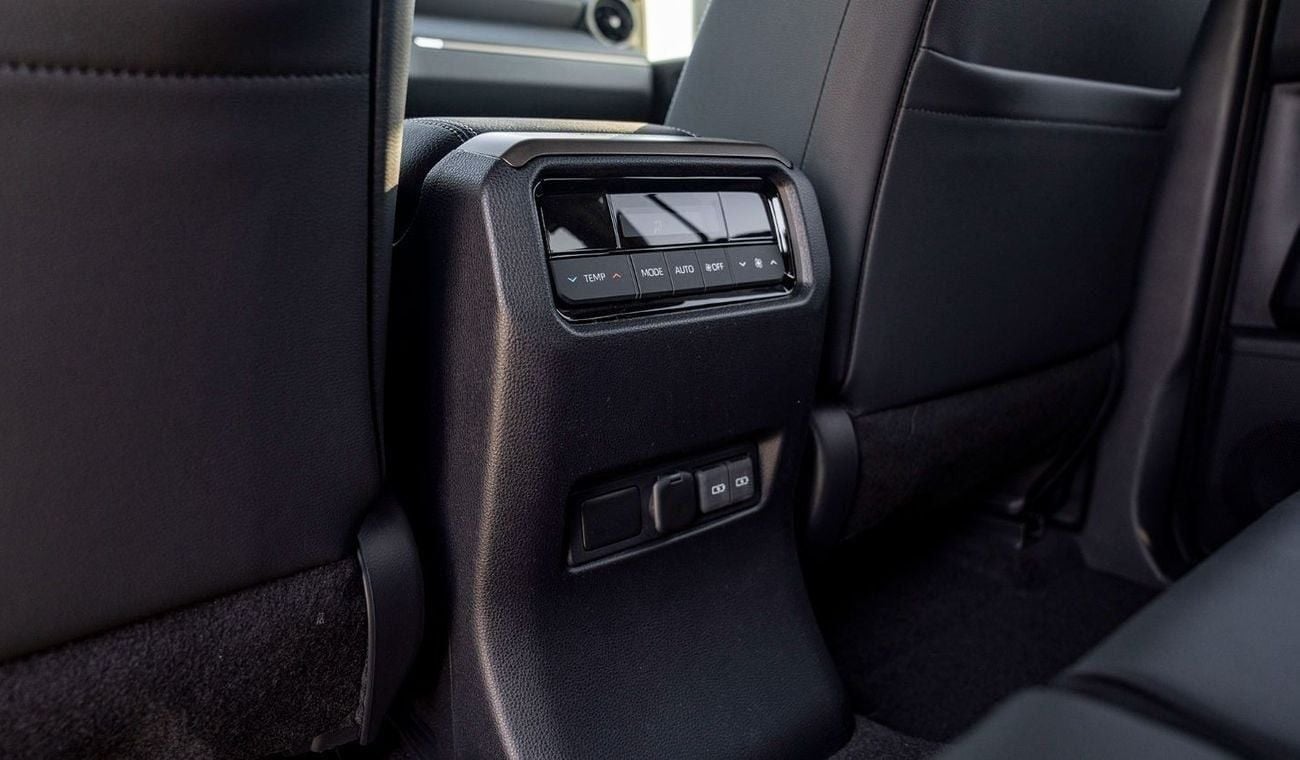 تويوتا برادو TOYOTA PRADO 250 WX 2.8D AT ADVENTURE MY2024 - BLACK