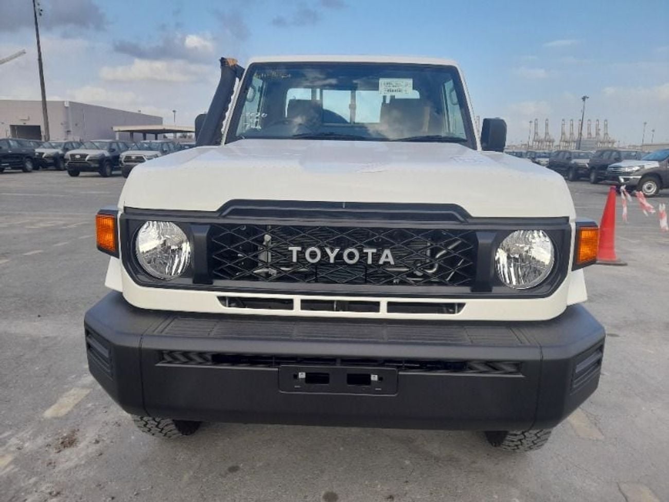 تويوتا لاند كروزر بيك آب Toyota LC79 RHD Single Cabin 4.2L Diesel 2025
