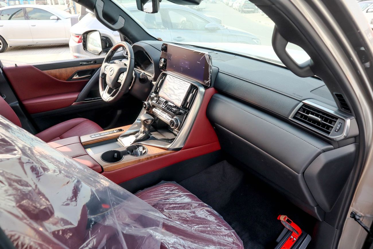 لكزس LX 600 2025 Lexus LX600 Signature Grade (VJA310) 3.5L Turbo