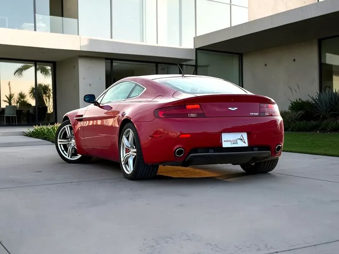 أستون مارتن فانتيج EID SALE | 1 YEAR FREE WARRANTY |  ASTON MARTIN VANTAGE | 4.7L V8 | 2009 | GCC SPECS