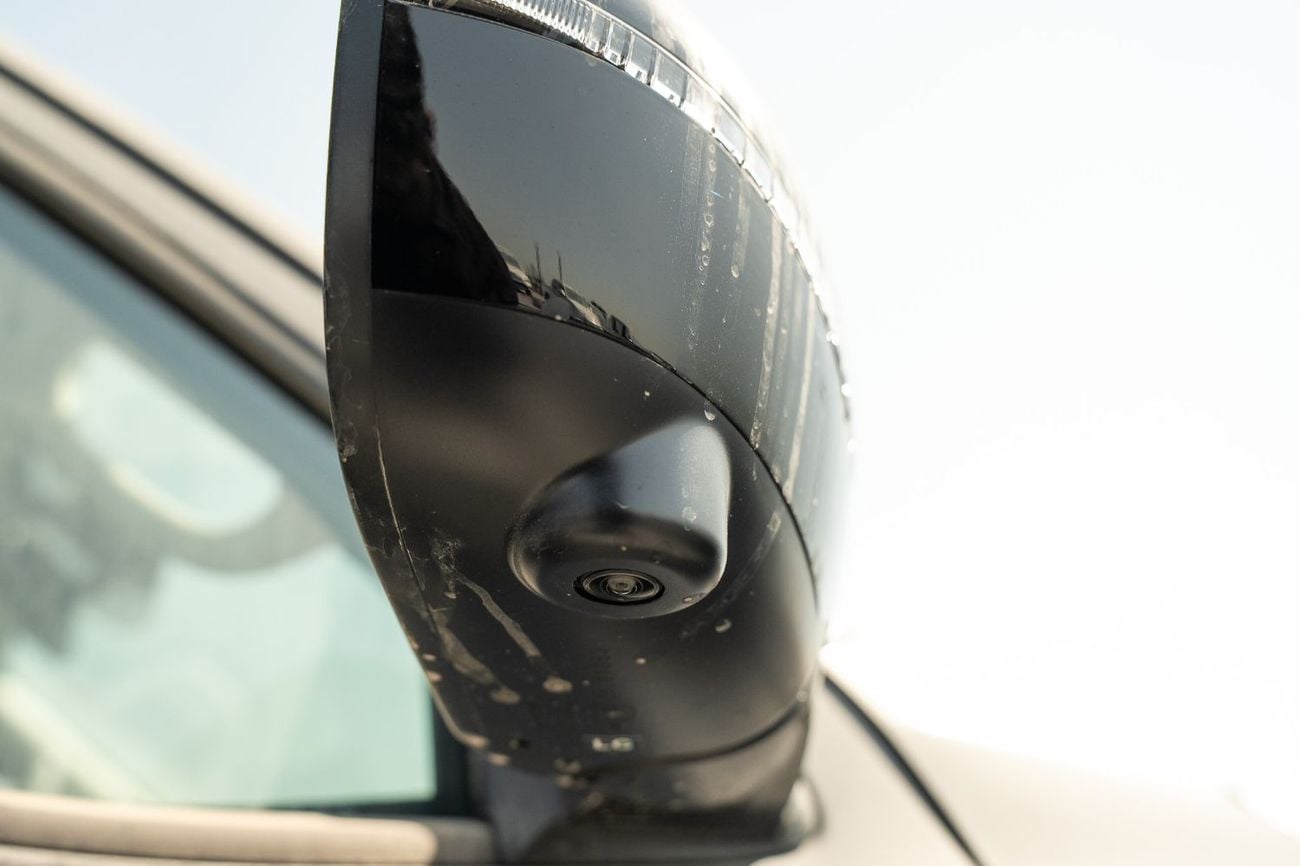 نيسان نافارا PRO-4X Off-Road | 2.5L Diesel 4WD A/T (Only For Export)