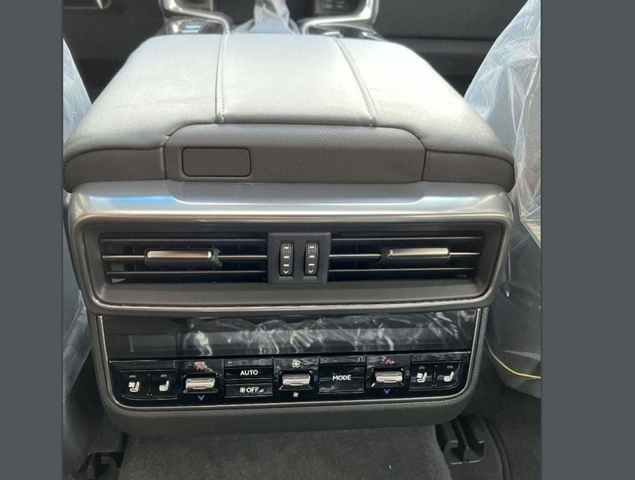 لكزس LX 500 Signature 7 Seats Turbo Diesel 3.3L